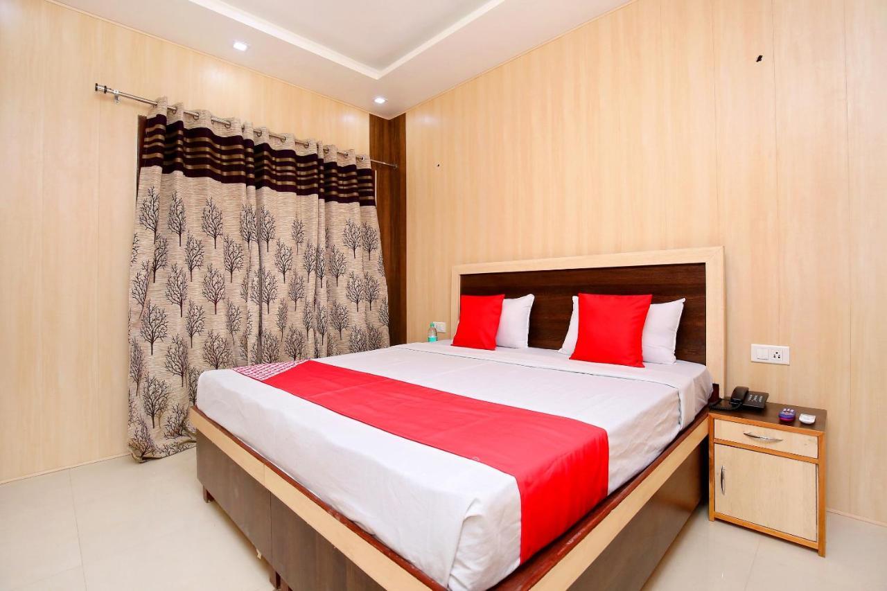 Oyo Flagship Armaan Resort Shahpur  Exterior photo